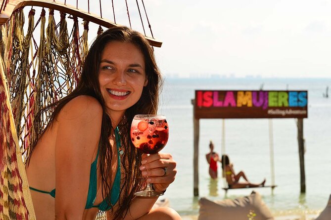 Catamaran Albatros Platinum & Beach club & Open bar & Isla Mujeres - Downtown free time in Isla Mujeres: use it like a pro