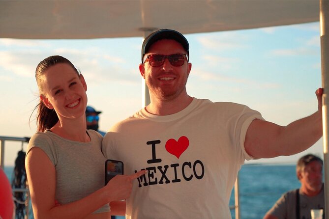 Catamaran Sunset Cruise to Isla Mujeres from Cancun - Group size and how it affects your comfort