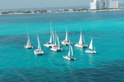Catamaran to Isla Mujeres - Snorkeling equipment included: getting your money’s worth in the water