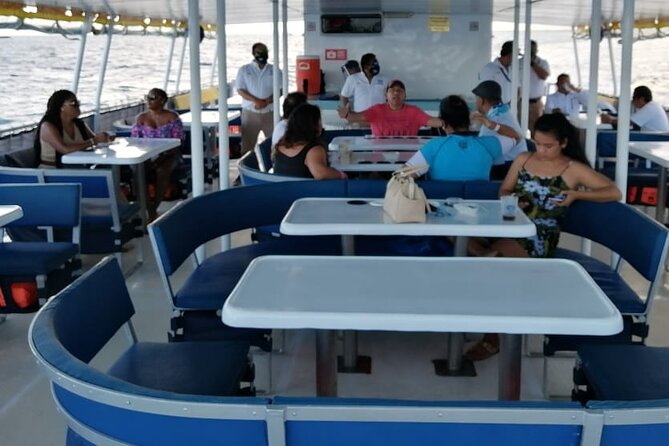Catamaran to Isla Mujeres at sunset pick up Cancun - Comfort tips: how to dress and pack for a sunset boat