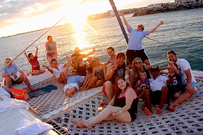 Catamaran to Isla Mujeres: Snorkel MUSA, Playa Norte & Buffet - MUSA snorkeling: underwater sculptures + real water time