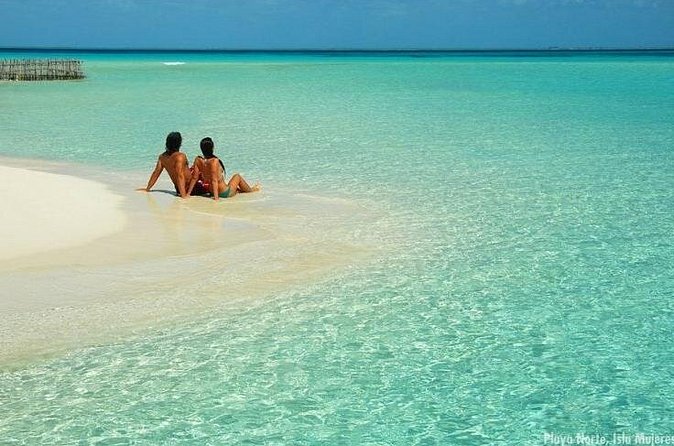 Catamaran Tour to Isla Mujeres from Cancun or Riviera Maya - Group Size, Crew Energy, and the Snorkeling Briefing Reality