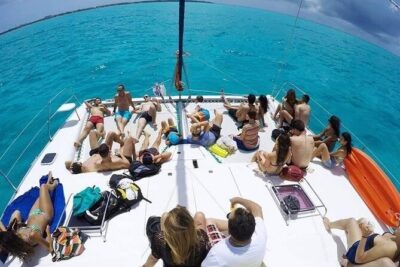 Catamaran Tour to Isla Mujeres from Cancún with Bar and Lunch - Playa Tortugas Pickup and How the Timing Feels