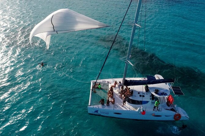 Catamaran Tour to Isla Mujeres, Open bar, Lunch, Snorkeling, Beach Club Included - Why this Isla Mujeres catamaran tour feels easy from Cancun
