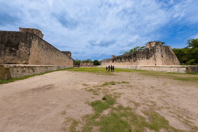 Chichen Itza Cenote and Valladolid from Cancun - Valladolid’s colonial center: a short walk that pays off