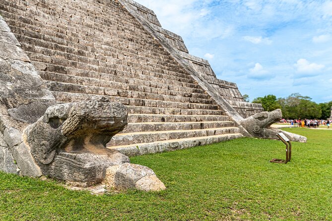 Chichen Itza Cenote and Valladolid from Cancun - Guide energy: why names like Xiomara and Victor matter