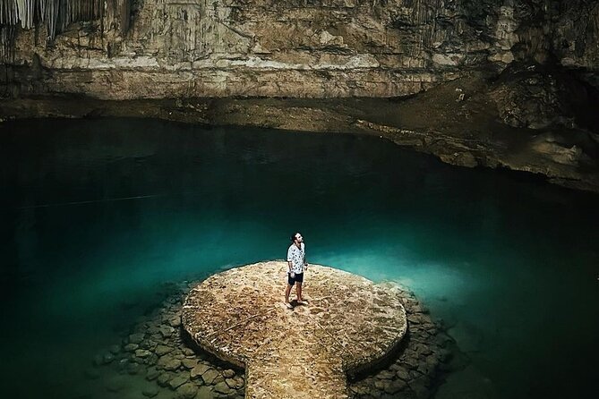 Chichén Itzá, Cenote Suytún & Cenote Ik-kil Expedition - Cenote Suytún: swim time plus the famous photo line