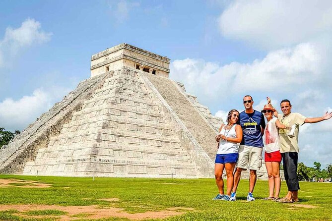 Chichén Itzá, Cenote Suytún & Cenote Ik-kil Expedition - Guides and language: how to get the most from bilingual help