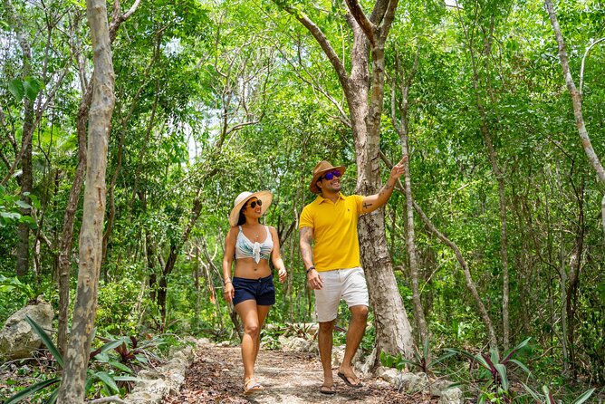 Chichen Itza Day-Trip, Cenote Swim & Valladolid with lunch - Valladolid for 20 minutes: a taste, not a stay
