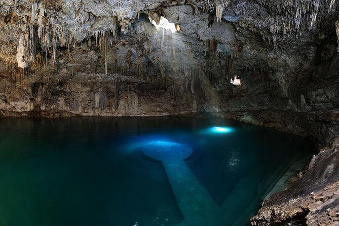 Chichen Itza Deluxe And Ancestral Cenotes Suytun and Ik-kil - Ik-Kil Cenote: Deep Blue-Green Water, Fish Sightings, and the 60-Meter Scale