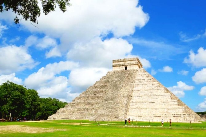 Chichen Itza Early Access Private Tour with Buffet Lunch - Cenote time: plan for the swim stop