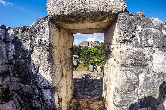 Chichen Itza & Ek Balam Tour From Cancun - Guides you might meet: what to listen for during the day
