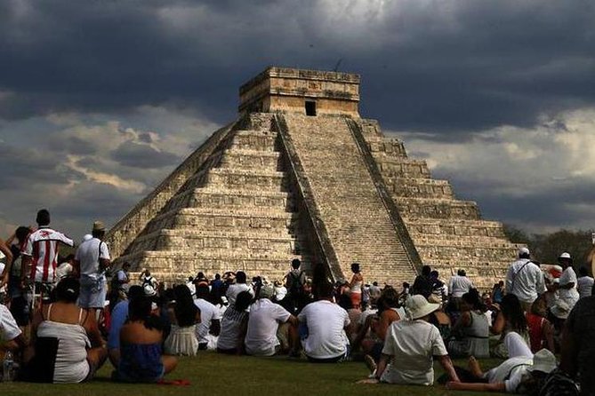Chichen Itza Free Tours with Cenote Experience in Mexico - Should you book the Chichén Itzá and cenote tour from Cancun?