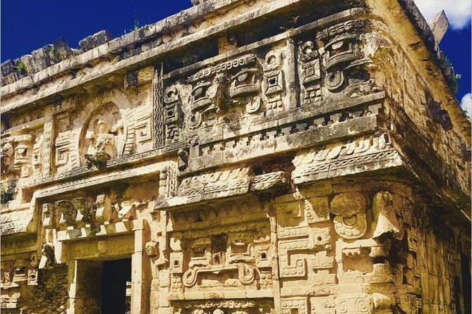 CHICHEN-ITZA MARAVILLA - Cenotes & Valladolid Private Tour - Valladolid Walk and the Main Plaza Cathedral Area
