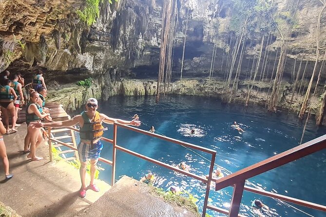 Chichén Itzá Marvels Day Trip:Cenote Oxman & Valladolid Adventure - Cenote Oxman swim: what that hour feels like (and how to plan for lockers)