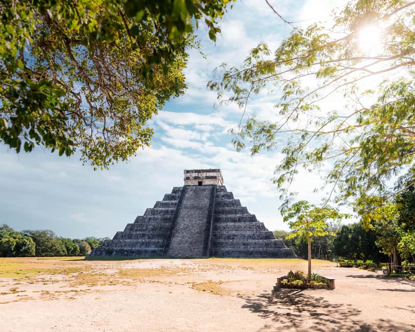 Chichen Itza: Skip-the-Line Entry Ticket - El Castillo and the Great Ball Court: how to get more meaning from the walk