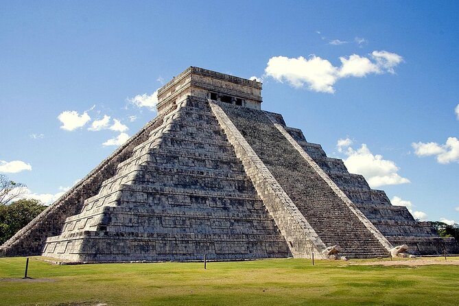 Chichen Itza Tour, Cenote Samula, Valladolid from Cancún - From Cancún: the early pickup and the long-day reality