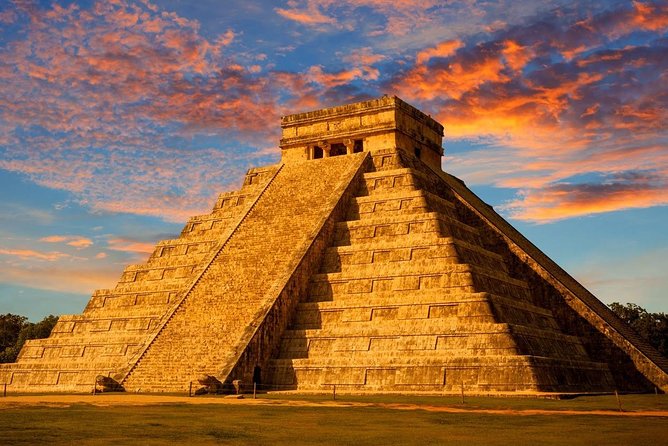 Chichen Itza Tour: Valladolid & Cenote Adventure with Buffet - Chichén Itzá: how the guided ruins + free time really play