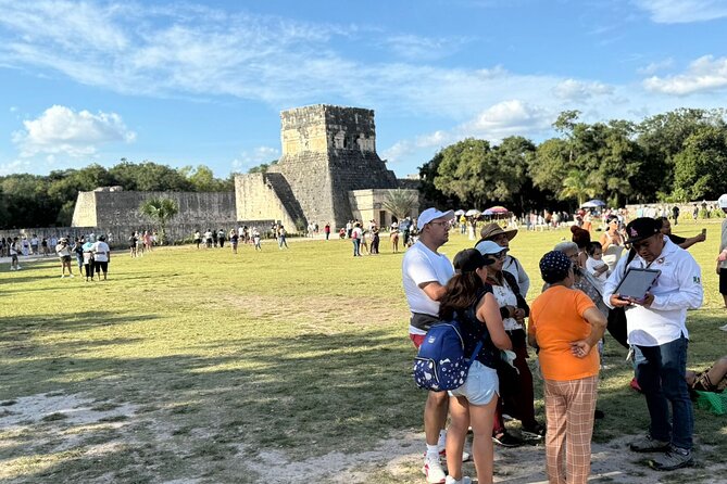 Chichen Itza tour with Cenote and Valladolid for the best price - Valladolid: A Colonial Stroll With a Short Clock