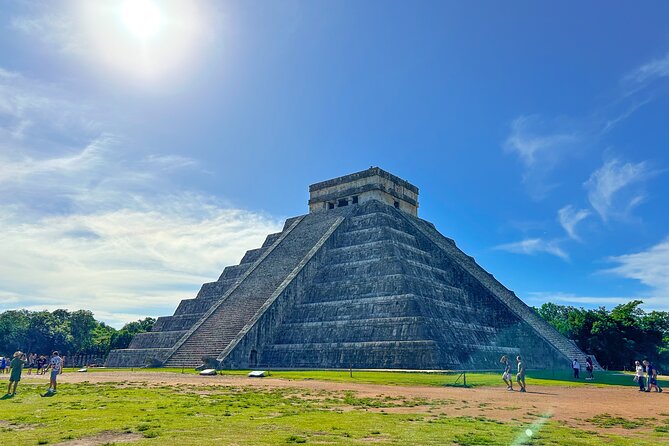 Chichen Itza, Valladolid & Cenote Private Tour with Buffet Lunch - Valladolid Morning: Magical Town Streets Without the Rushing