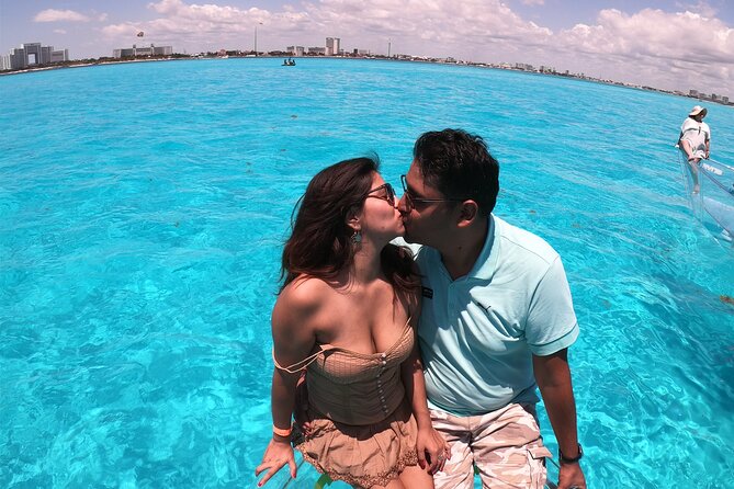 Clearboat: Glass-bottom boat ride to the Caribean Sea - The Crew and the Photo Time: Fun Add-On or Time Suck?
