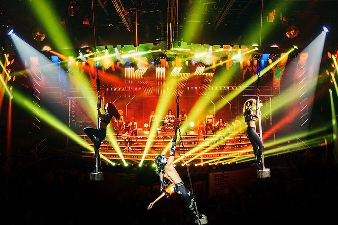 Coco Bongo Cancun Nightclub Entrance Ticket - The Main Event: Acrobats, Tribute Acts, and the Show That Never Really Stops