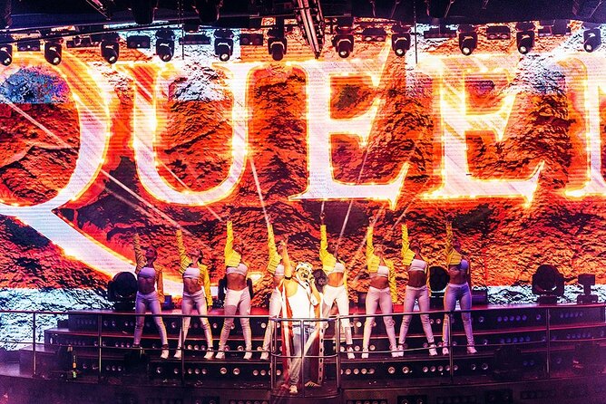 Coco Bongo Cancun Nightclub Entrance Ticket - Seating, Tables, and Why Early Arrival Changes Everything