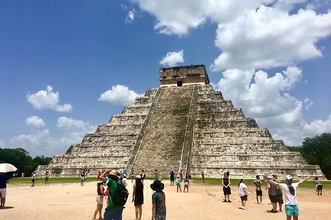 Complete Chichen Itza Tour: Full-Day Historical Journey - The Mayan buffet at Tío Manolo: what’s included and how to make it work