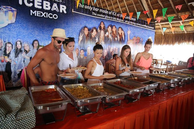 Complete Isla Mujeres excursion from Cancun with all inclusive - Isla Mujeres free time: how to use the walk without getting stuck