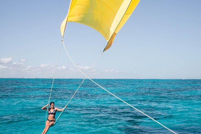Complete Isla Mujeres excursion from Cancun with all inclusive - Snorkeling on the reef: when it shines and when it gets shortened