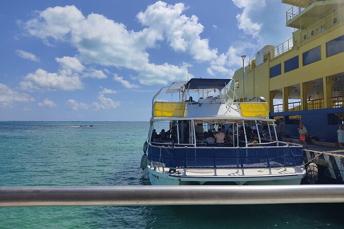 Contoy Island Tour from Playa del Carmen & Cancun - Buffet Lunch and Open Bar: How the Meal Slot Changes the Mood