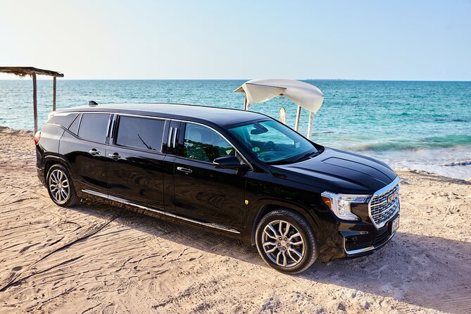 Deluxe GMC Limousine from Cancun Airport to Puerto Morelos - Meeting Your Driver: Terminal-by-Terminal Clarity That Saves Time