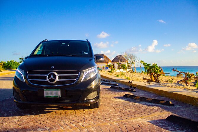 Departures in Mercedes Benz from Playa Mujeres to Cancun Airport - Price and value: $106 per group up to 5