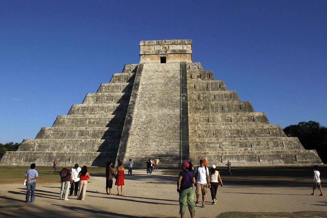 Discover ancient Mayan life at Chichen Itza Ruins and 2 cenotes - Included extras: Mayan village visit and tequila tasting