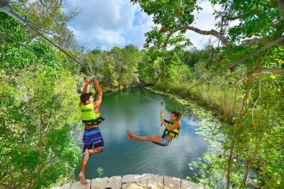 Discover and Descend on the Hidden Xenotes Tour From Cancun - The picnic and drinks: What’s included, and what to watch