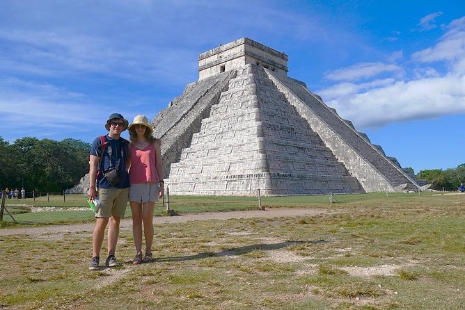 Discover Chichén Itzá & a Sacred Cenote. Lunch and transportation included. - Guide Style: When Two Languages Can Help or Hurt