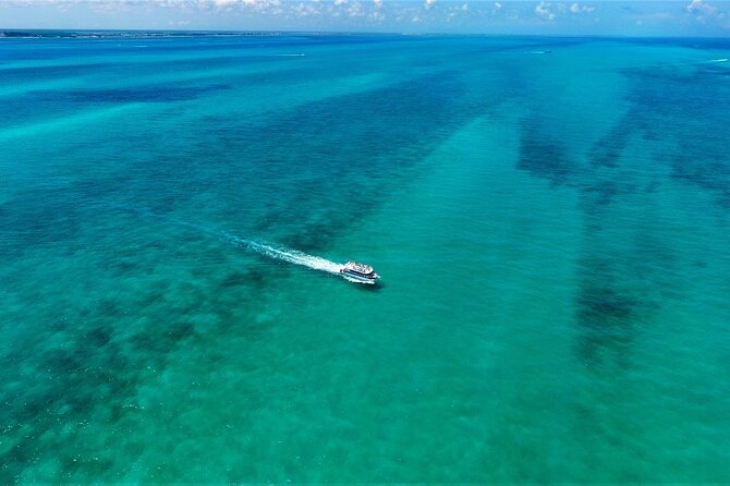 Discovering Isla Mujeres on a Double Decker Catamaran - The MUSA snorkeling stop: what you’re really paying for