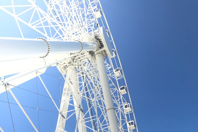 El Sol De Cancun : Panoramic Tour in Regular Cabin - Who should book this Sky Wheel Cancun cabin ride