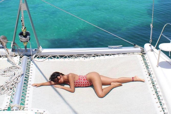Enjoy an amazing day in Isla Mujeres with snorkeling food, drinks and round trip - What the catamaran cruise is really like (music, views, and bar service)