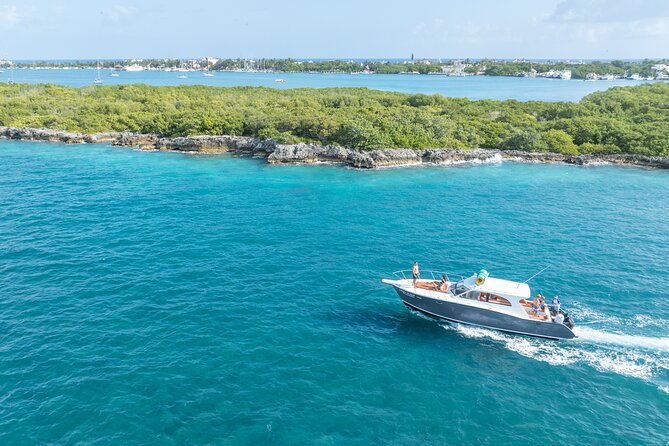 Exclusive Isla Mujeres and Cancun Private Yacht Tour - Lilly pad and deck lounging: when you want calm, not chaos