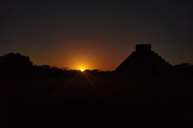 Expert Guided: Chichen Itza Tour with Early Access - Early Access at Chichén Itzá: What the First Hours Change