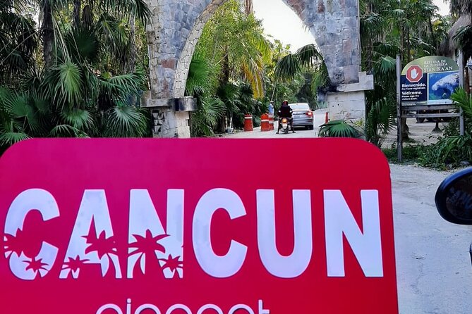 From Cancun Airport To Akumal (Round Trip) - Vehicle size, luggage limits, and who fits best