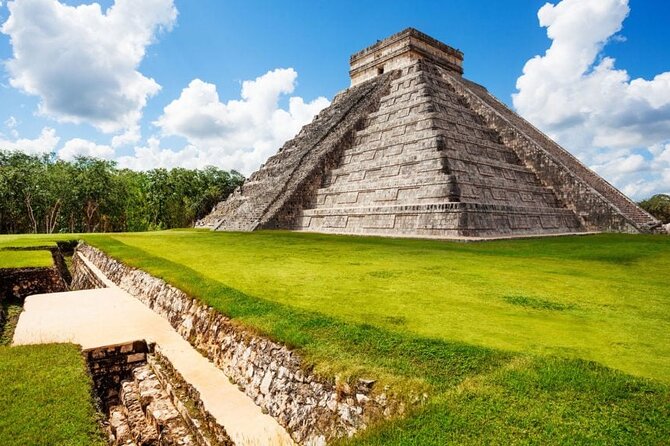 Full day Chichen Itza Tour with Valladolid and Cenote Experience - Practical tips that make this day trip smoother