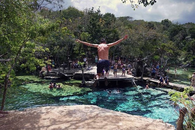 Full day tour to BACALAR, Beach Club, Kayak and an amazing Cenote - Bacalar town break: lunch and the Letters photo moment