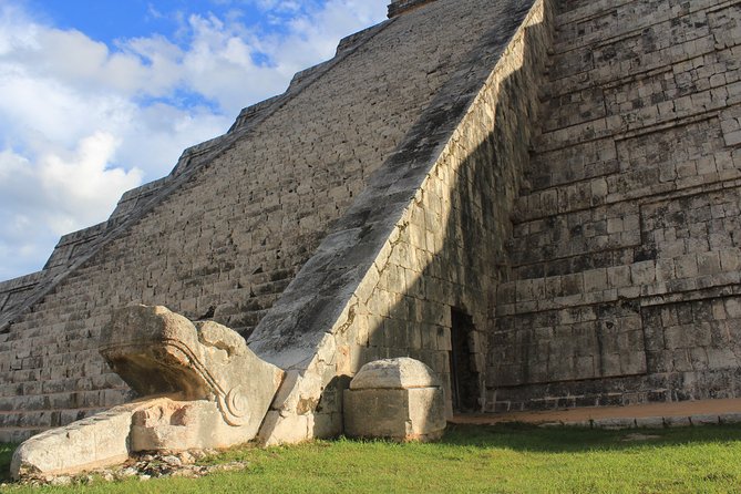 Full-Day Tour to Chichen Itza and Sacred Cenote from Cancún - Using Your Ruins Time Wisely (Because Schedules Can Feel Tight)