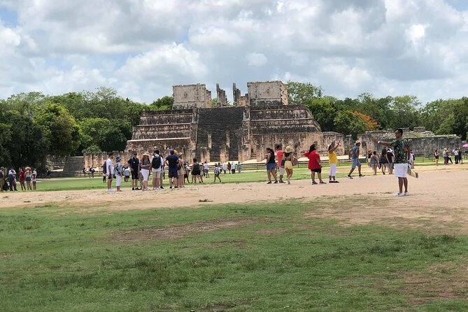 Full-Day Tour to Chichen Itza and Sacred Cenote from Cancún - Cenote Chichikán (or Nool Há): What the Swim Is Really Like