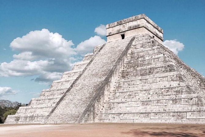 Full day tour to Chichén Itzá, Valladolid and Cenote, tour from Cancun - Valladolid’s 45-Minute Break: Nice, but It’s a Sprint