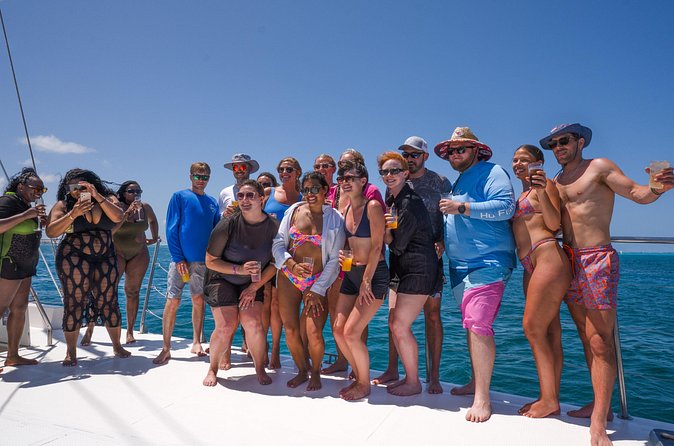 Hip hop party boat, adults only - Cruise Views Over the Mexican Caribbean (and How to Enjoy the Ride)