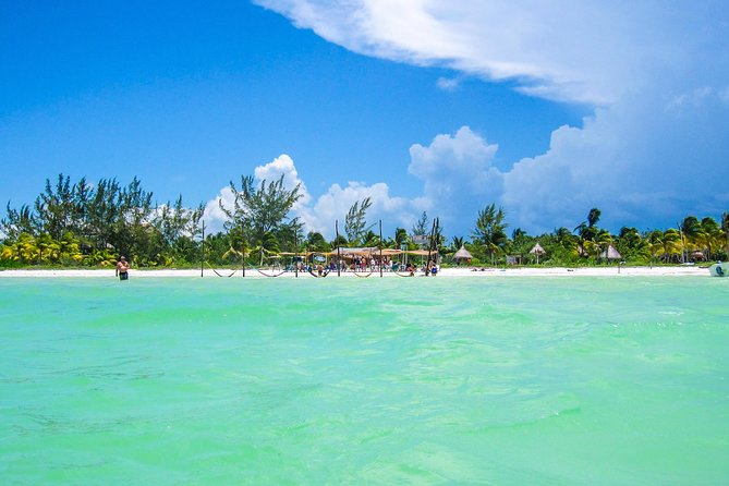 Holbox Island Tour departure from Cancun - Group Size, Guide Style, and What to Expect From the Day