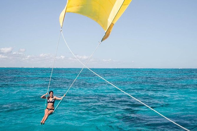 Isla Mujeres adventure by Catamaran. Snorkel, open bar and lunch - Pickup, check-in, and boat size: the logistics that can make or break your day